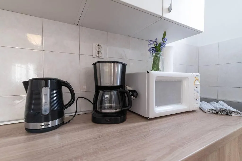 Tre Perle Vacation House With Garden And Parking Villa Vir
